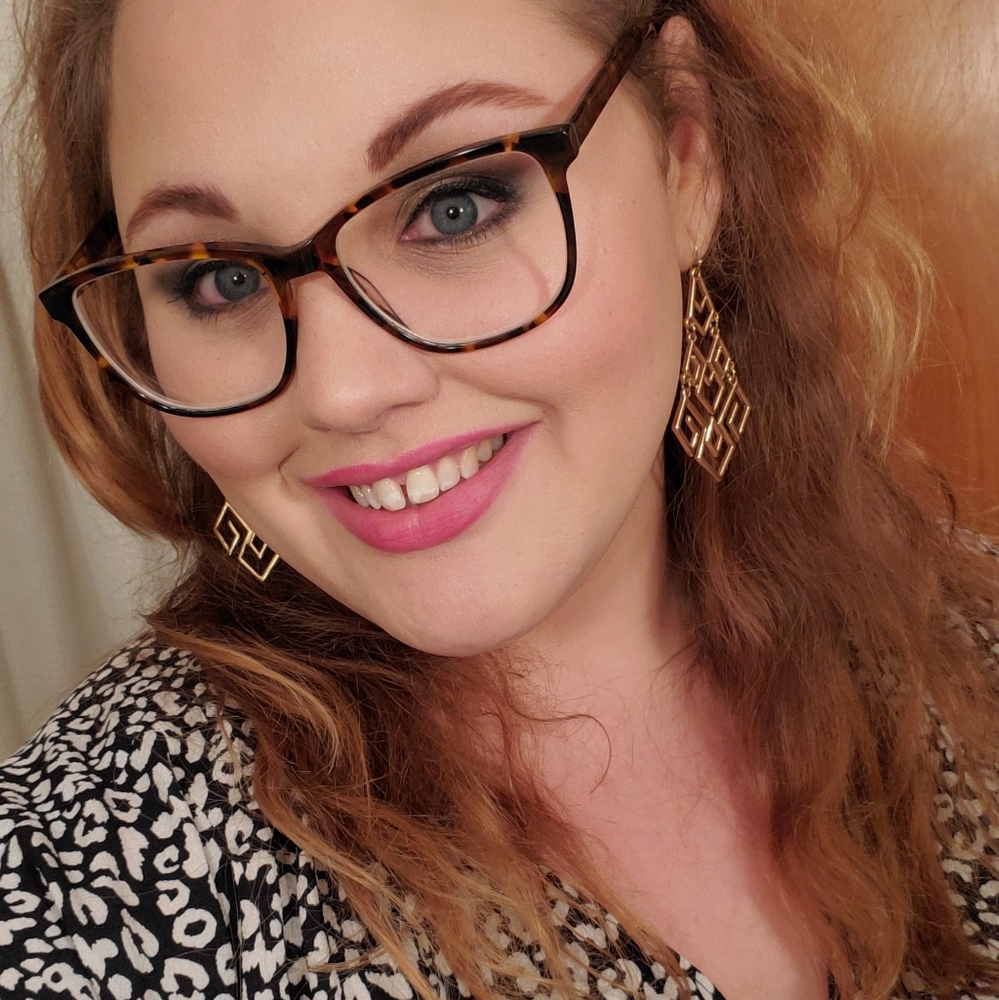 Meet your Posher, Cecilly